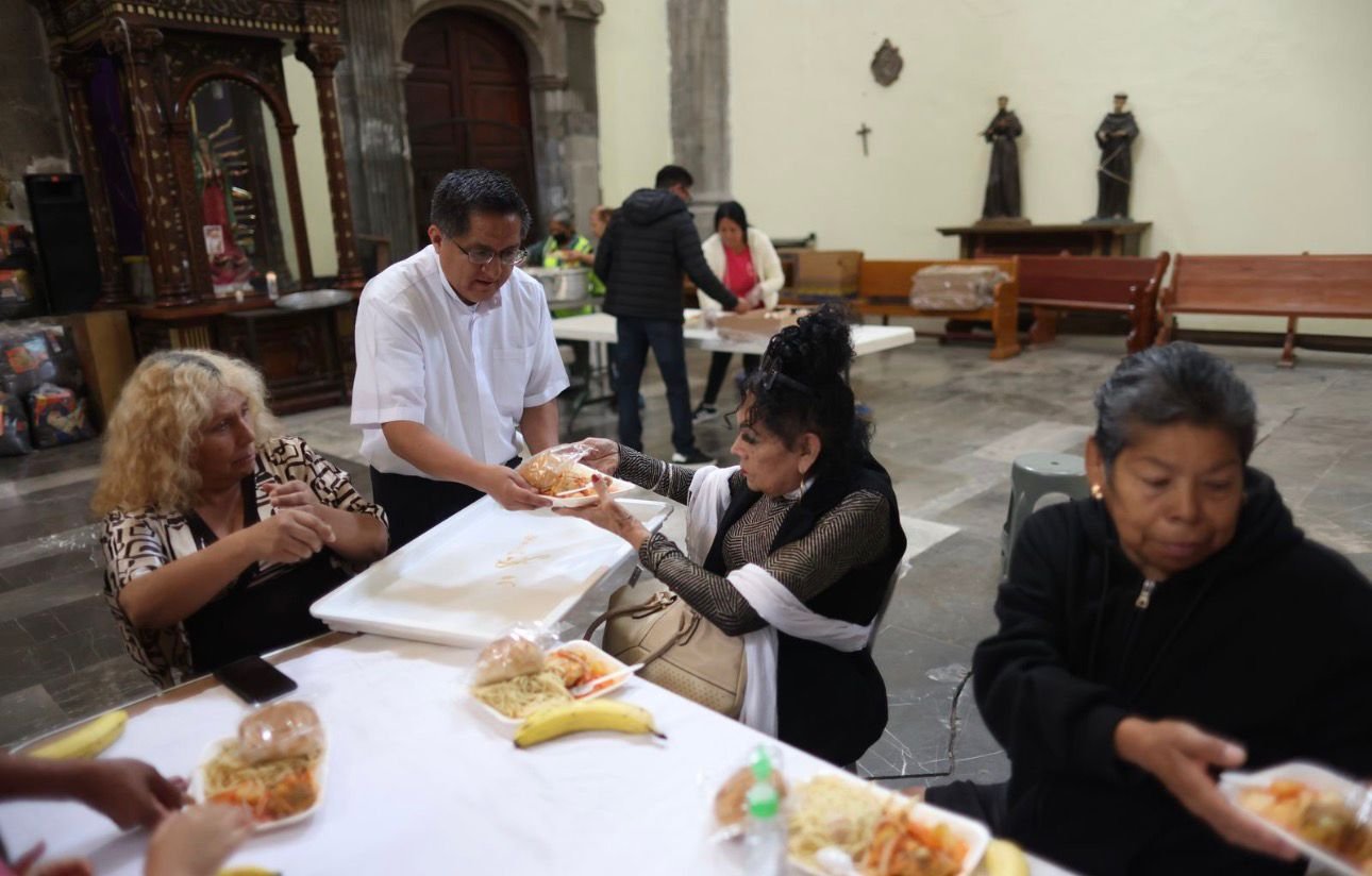 Voluntarios de Saciando al Pobre